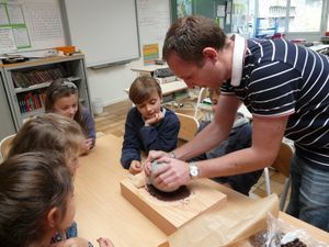 Visite à l’Ecole de Mouvaux : Des sourires, de la bonne humeur et beaucoup de surprises…