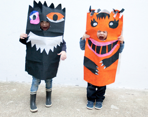 Des costumes Halloween à colorier