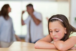 Les conséquences sur les enfants de la maltraitance psychologique entre les parents :