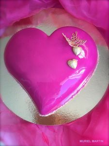 Coeur bavarois chocolat au lait, noix de coco, mangue fraiche