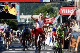 Résumé de l'étape 15 : Bauer y a cru, Kristoff l'a battu
