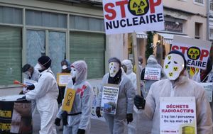 De Fukushima à Tchernobyl, Arrêtons le nucléaire avant la catastrophe !