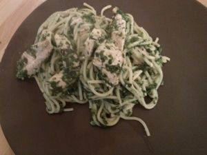 Spaghettis épinard poulet