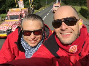 Une journée de folie avec la caravane du Tour de France #tdf2016