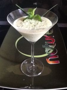 Soupe de concombre à la menthe