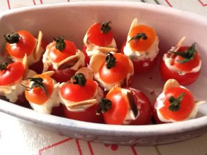 Tomates cerises farcies mascarpone basilic amandes