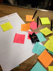 Vivez l'intelligence collective : l'expo Wave et les ateliers Digital Society Forum