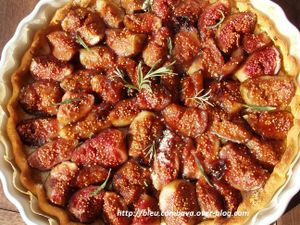 Tarte aux figues, amandes et lavande