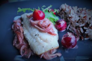 Filets de Vivaneau, Oignons Confits Crémeux aux Goyaviers (ou framboises)