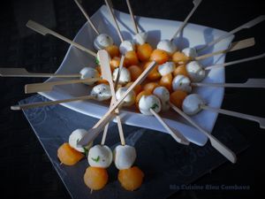 Brochettes Apéritives Mozza Melon au Sirop de Thym