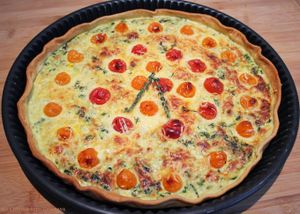 Tarte aux Brèdes et Tomates Cerises