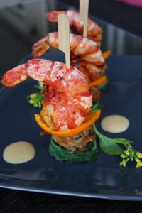 Camarons Grillés sur son Croustillant de Patate Douce, Sabayon Vanille Bleue Rhum-Tangor