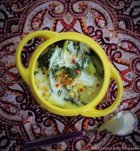 Fricassée de Brèdes Chou de Chine au Curry en bouillon de Coco