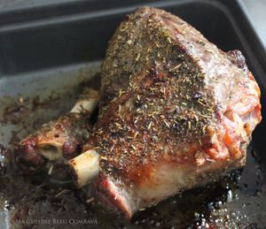Gigot d'Agneau Piqué à la Vanille Bleue et au Gingembre, Sauce Vanillée Miel Gingembre