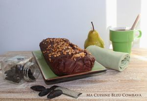 Gâteau Choco Poire et Fève Tonka, croustillant au Sarrasin, sans beurre ni sucre ajouté, sans lactose