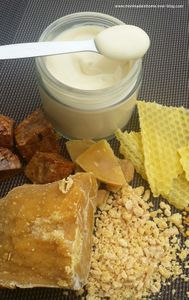 "L'abeille Crème" propolis, pollen, miel et gelée royale : régénérante et cicatrisante