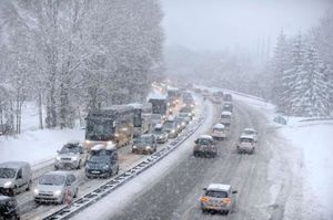 Il neige, neige-t-il? It snows, isn't it?