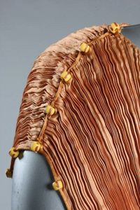 détail d'une robe de Fortuny