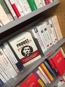 photo prise chez "Dialogues" librairie de Brest, square Monseigneur Roull, par Jérôme Bastianelli