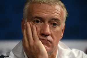Football-Staff France : quand le langage du corps saute les barrages