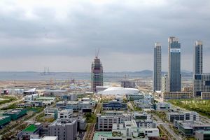 Aborder les problèmes par les villes