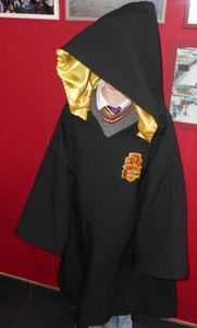 Cape et pull Harry Potter fabriqués main pour Pablo
