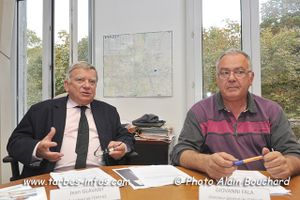 Lou Députou qui parle beaucoup mais qui n' a rien a dire