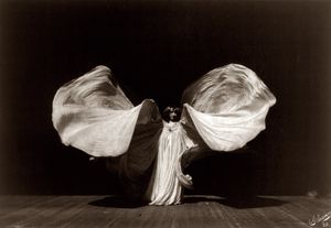 INVENTERESSE de la danse serpentine