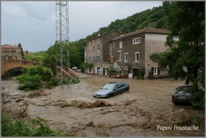Crue à Auzon le 2 Aout 2014
