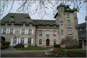 Le chateau de Montsalvy