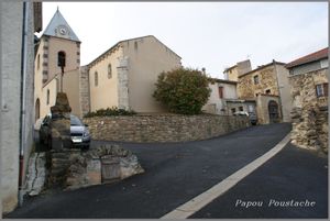 Le village de Chambezon en Haute Loire