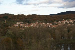 Les villages du Puy de Dome: Auzat sur Allier