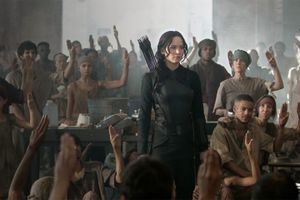 Hunger Games: la Révolte - 1ère Partie - de Francis Lawrence - 2014
