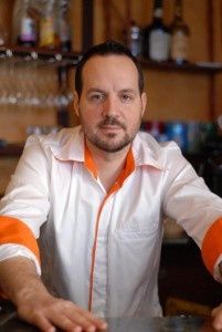 LE Chocolat. 5 recettes du chef Pierre-Olivier LENORMAND. Illustrations de Julie MERCIER. (Dès 3 ans)