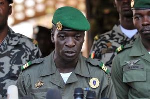 Mali : Arrestation du capitaine Sanogo par des soldats maliens assistés de militaires français