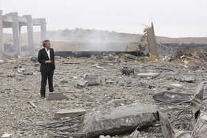 Bernard Henri Lévy et la destruction de la Libye