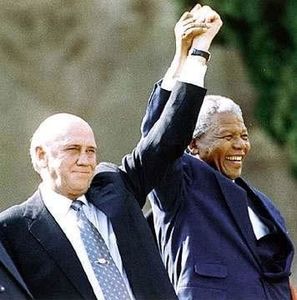 Afrique du sud : Les deux visages de Nelson Mandela
