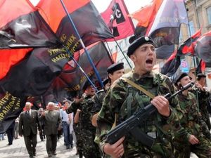 The Ukrainian Pendulum. American and Russian troops entered Ukrainian territory (Counterpunch)