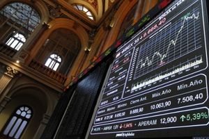 Suite à l'intensification de la crise ukrainienne, les marchés craignent que la Russie se soit débarrassée de ses bons du trésor US.