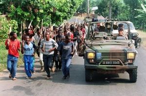 Génocide rwandais: des ONG demandent la mise en examen de l'ex-gendarme français Paul Barril (AFP)