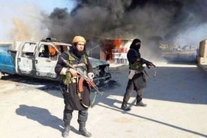 D'après le Telegraph, la CIA et le MI6 étaient parfaitement au courant du plan d'attaque de l'EIIL en Irak mais ont laissé faire / According To The Telegraph, CIA And MI6 Were Perfectly Warned About An EIIL's Plan Of Attack In Iraq But Turned A Deaf Ear.