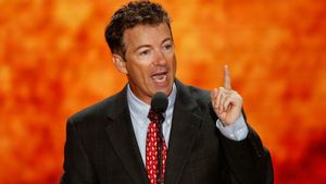 Selon le Sénateur US Rand Paul, les Etats-Unis ont armé l'EIIL en Syrie / According to the US Senator Rand Paul, the United States armed ISIS in Syria