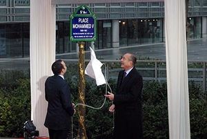 Chirac et M6 inaugure la place Mohamed V à Paris
