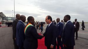 Administration Française / Jusqu'à quand Hollande soutiendra-t-il le sous-préfet Soro et le fonctionnaire Lobognon ? (Le Gri-Gri)