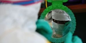 Why Was Ebola-Infected Patrick Sawyer Cleared for Travel ? (Activist Post)