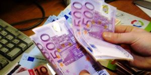 France : des Guinéens font 20 heures de garde à vue pour avoir payé avec un billet de 500 euros (JAI)