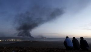Plutôt que de bombarder l'Etat islamique à Kobane, les forces aériennes turques bombardent le PKK à Daglica