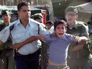 Israël continue de maltraiter et de torturer les enfants palestiniens (Press TV)