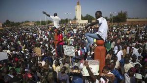 La révolution qui a terrassé Blaise Compaoré ! (Makaila)