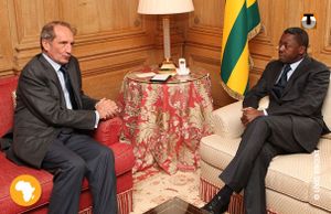 Gérard Longuet et le despote françafricain Eyadéma